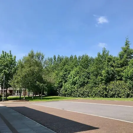 89 - Spacious Townhouse By Shortstays * Голуэй