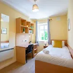 89 - Spacious Townhouse By Shortstays Semesterbostad *