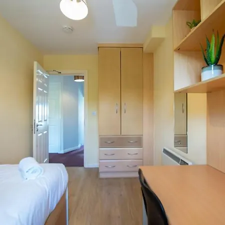 Hébergement de vacances 89 - Spacious Townhouse By Shortstays Galway