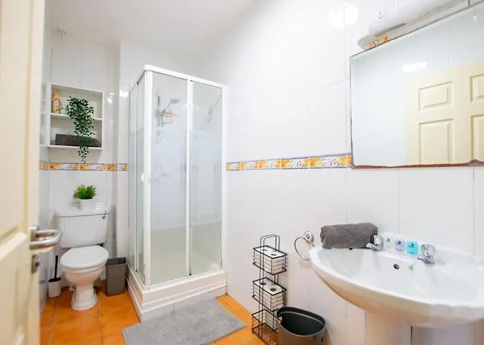 89 - Spacious Townhouse By Shortstays Feriehus *