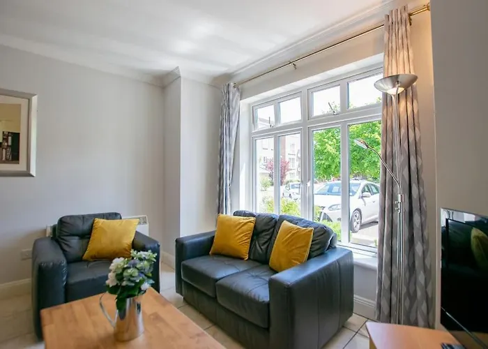 89 - Spacious Townhouse By Shortstays Feriehus *