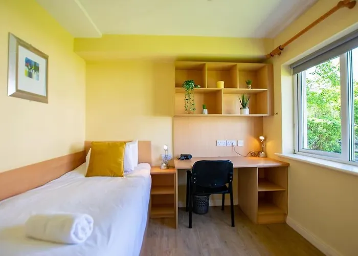 Feriehus 89 - Spacious Townhouse By Shortstays Galway