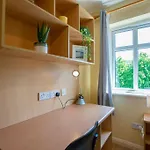 89 - Spacious Townhouse By Shortstays 別荘 *